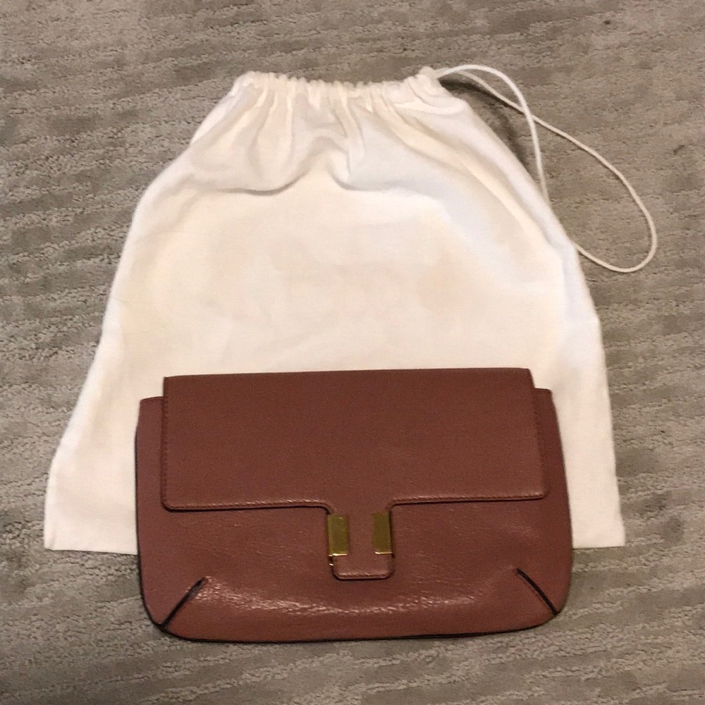 Like New Chloe rose leather clutch with gold hardware